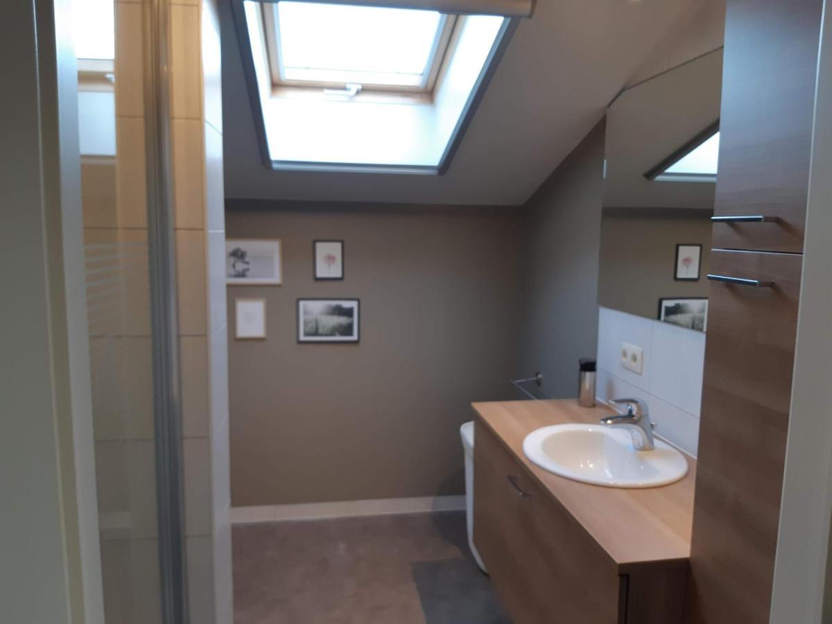 Hoevetoerisme Op 'T Zand Villa NeerNeerpelt Eksteriør billede